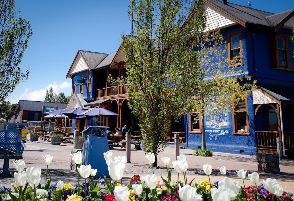 The Blue Pub Hotel Methven Bagian luar foto